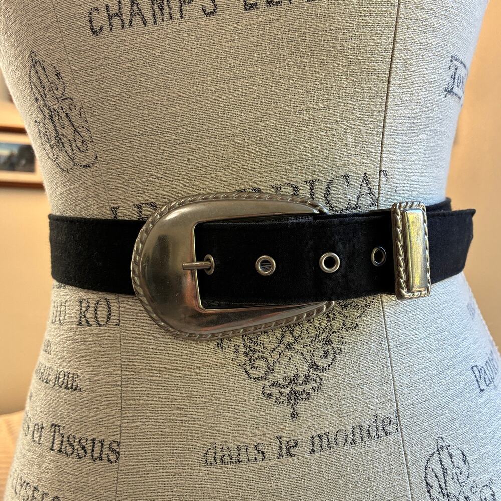 Vintage Western Black Cotton Waist Belt Size 8 Ornate Silver Statement Buckle